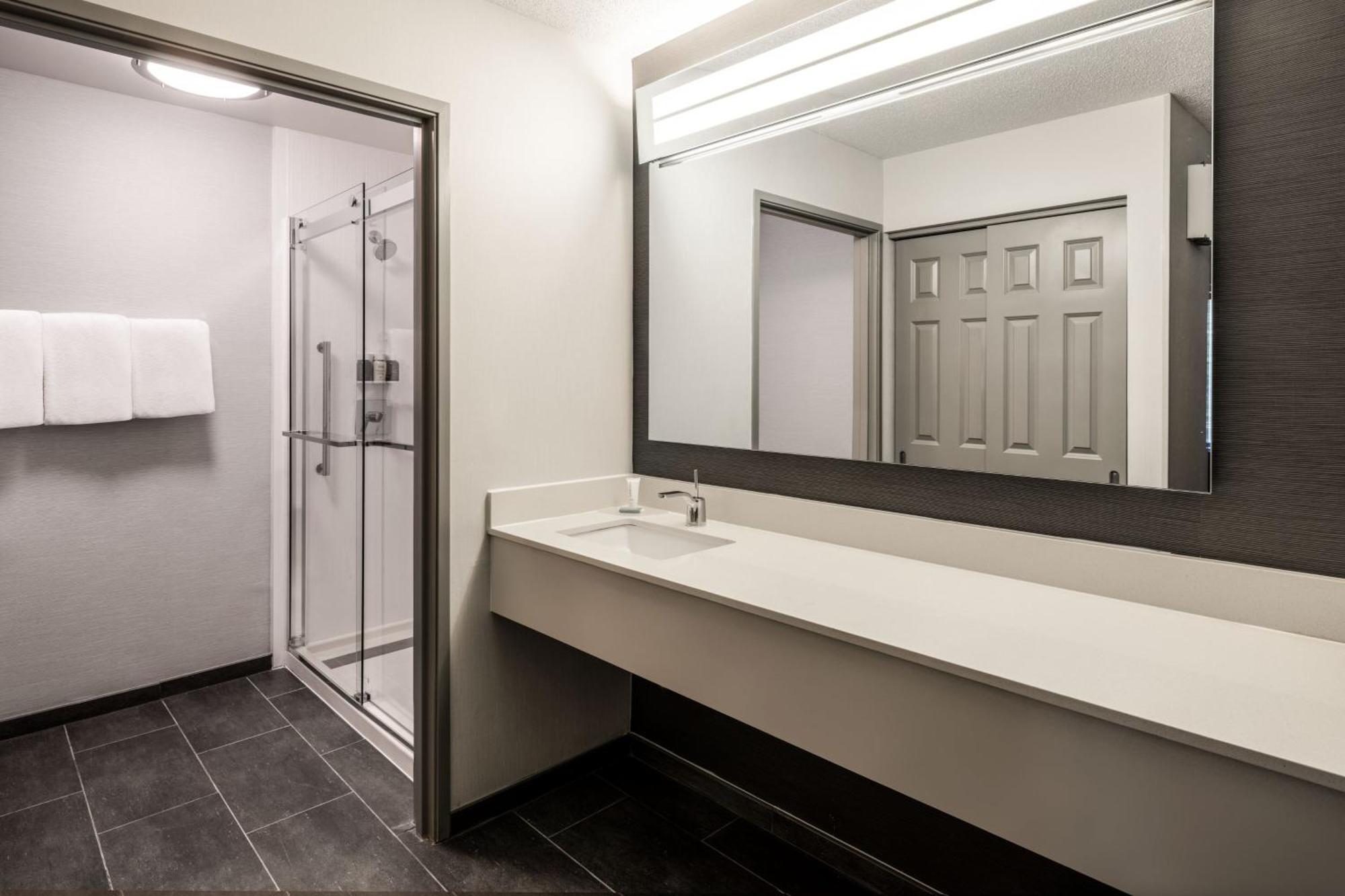 מלון Courtyard By Marriott Colorado Springs South מראה חיצוני תמונה