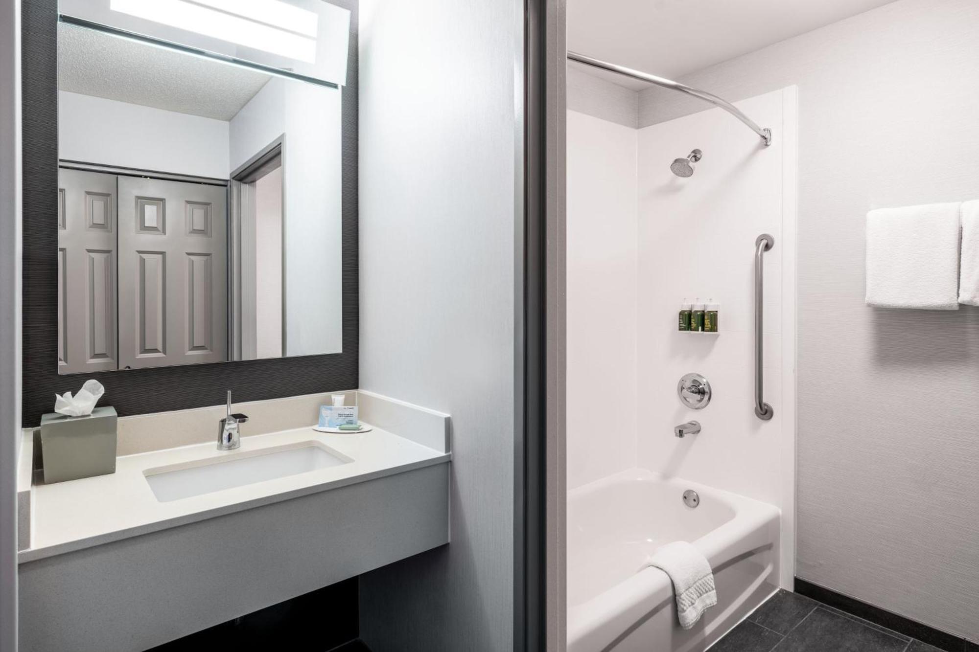 מלון Courtyard By Marriott Colorado Springs South מראה חיצוני תמונה
